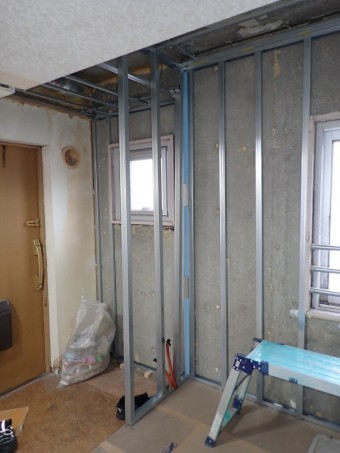 壁角スタット a62e9d61c46ddf682a75a4d59c2d7ab8-e1736845571798